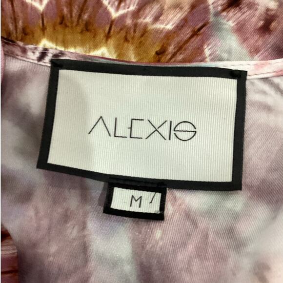 Alexis Lucine Printed Wrap Dress In Rose Tie Dye Mini Ruffled Size Medium - Picture 14 of 15